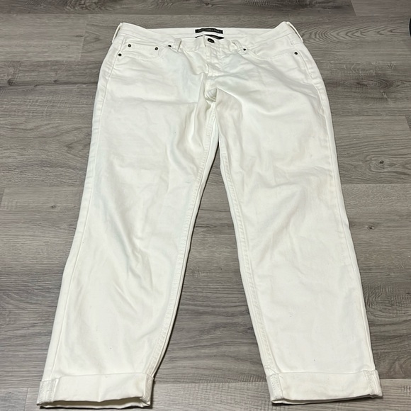 White Abercrombie Jeans - Picture 1 of 4